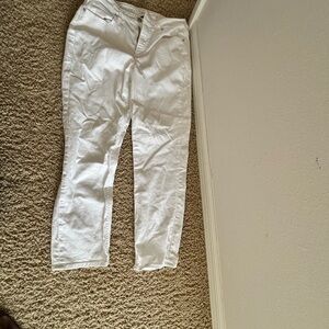 White Cropped Pants